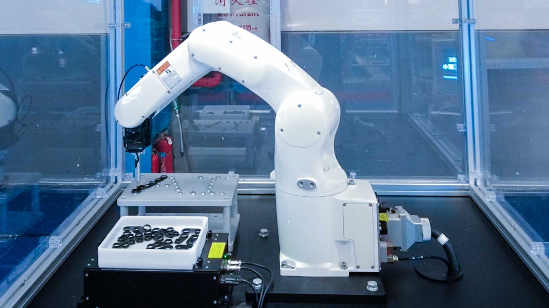 AI + 3D Vision-Guided Randomly-Located Small Parts Bin Picking